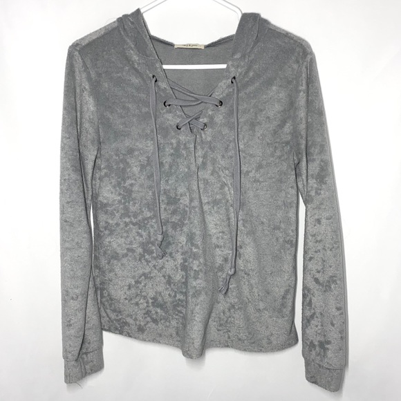 Mike And Joey Lightweight Grey V-Neck Sweater - Picture 1 of 3